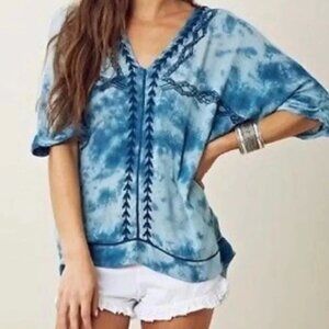 Free People Blue Tie Dye Embroidered Boho Blouse size Small GUC